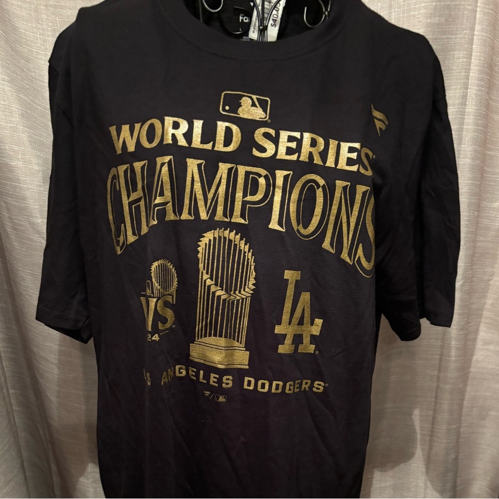 Fanatics Black T-Shirt